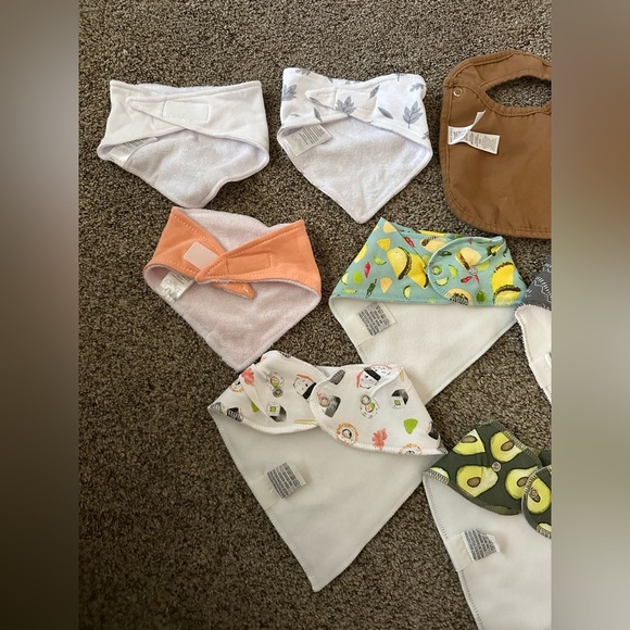 Assorted Baby Bandana Bibs Set - Picture 5 of 5